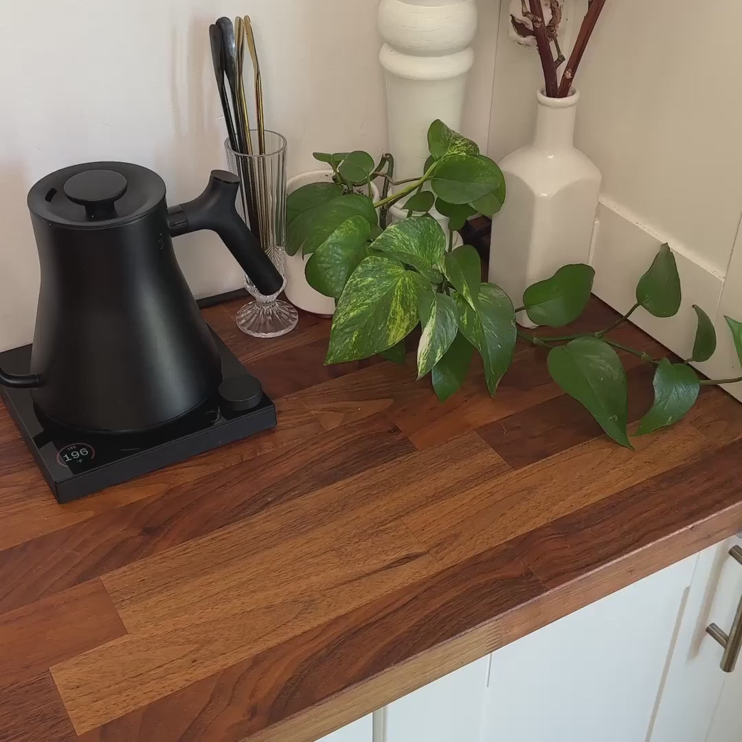 Coffee Aeropress from Radio Roasters Coffee. Make coffee at home.